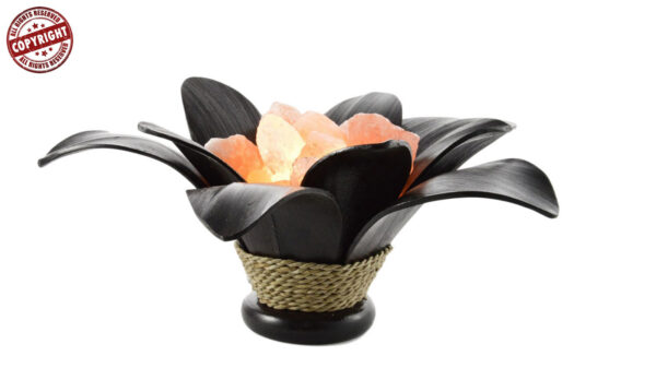 Braciere Margherita Black in sale rosa Voganto con foglie di cocco nere