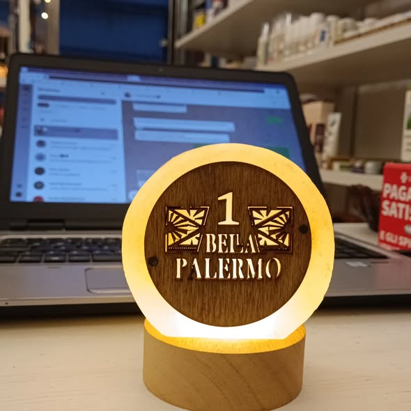 Lampada di sale a batteria personalizzata Bella Palermo BiciBio Bioprofumeria