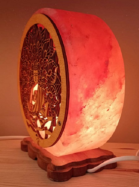 lampada-di-sale-himalaya-buddha-Mandala-lat-bicibio-bioprofumeria.jpg Lampada di sale Himalaya Buddha & Mandala BiciBio Bioprofumeria