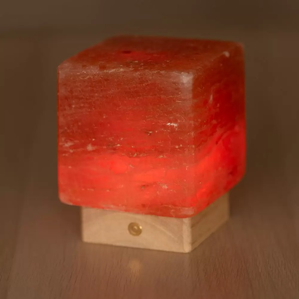 Lampada Sale Himalayano Cubo 2Kg LED RGB a Batteria Senza Fili